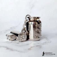Брелок для ключей (баллон и пушка) металл