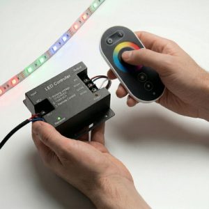 LED контроллер для цветной RGB ленты