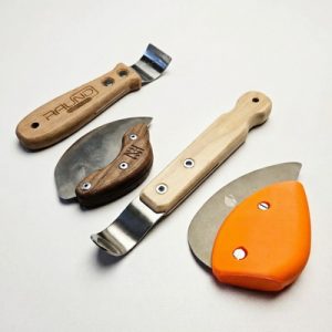 Шпатели для установки натяжного потолка