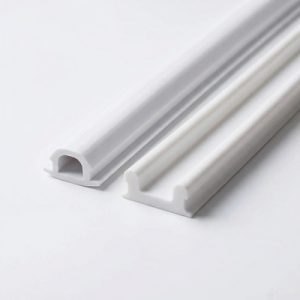 Вставка в разделительный профиль для натяжного потолка